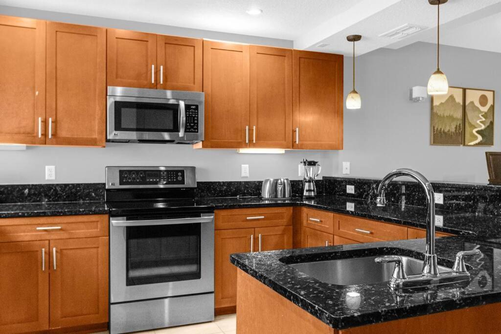 Charming 4Br Family Townhouse Inside Disney Resort Area 올랜도 외부 사진