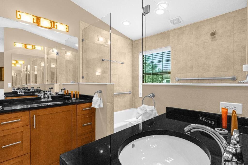Charming 4Br Family Townhouse Inside Disney Resort Area 올랜도 외부 사진